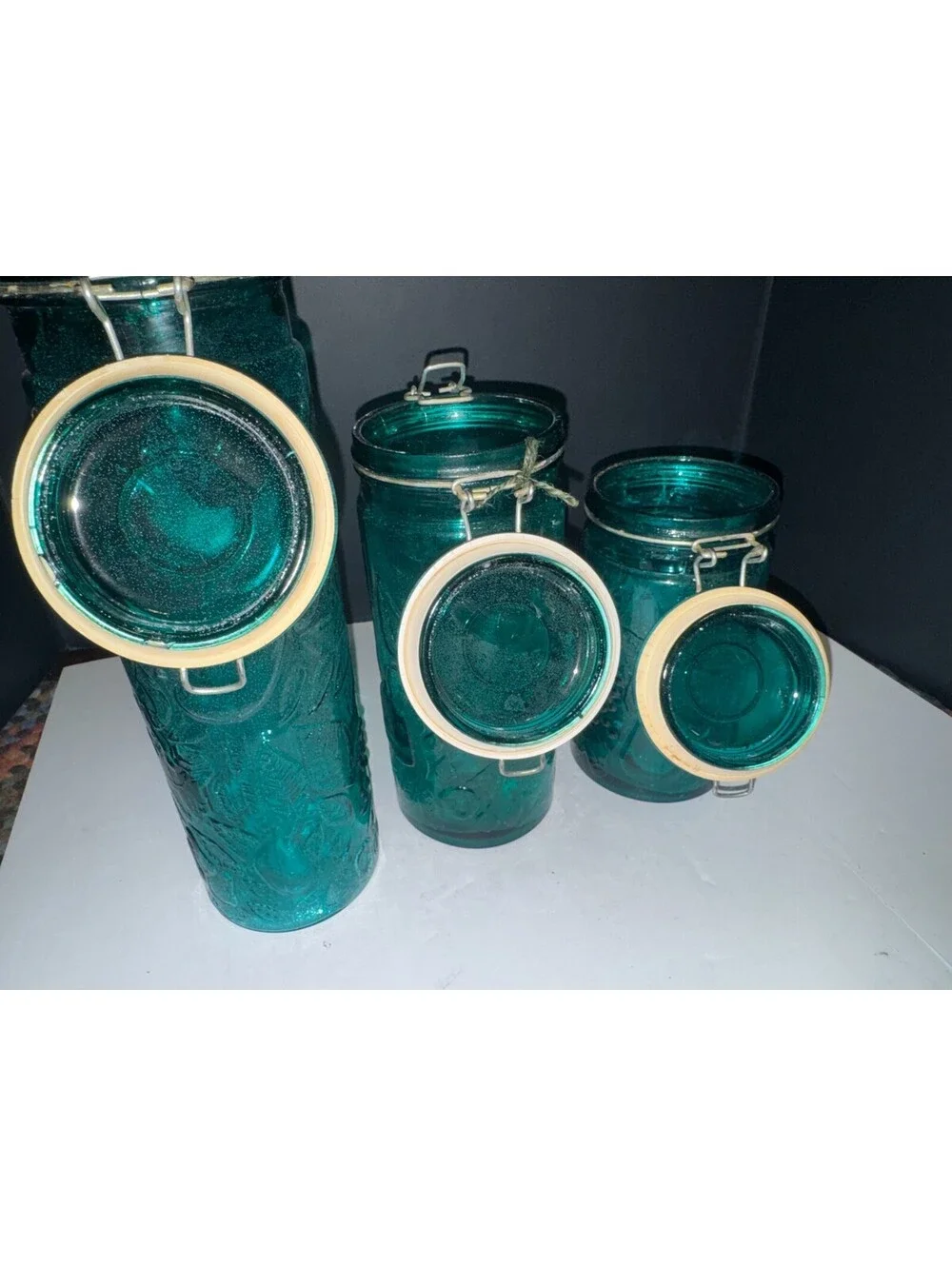 Vtg Mcm Emerald Green Fruit, Grape Design Glass Canister Set Wire Bail Lids 3pc